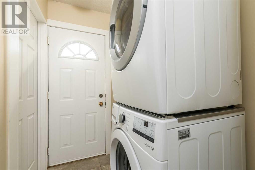 5724 47 Street Property Photo 21