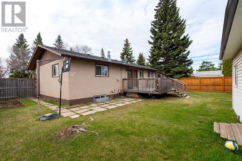 5724 47 Street Property Photo 30