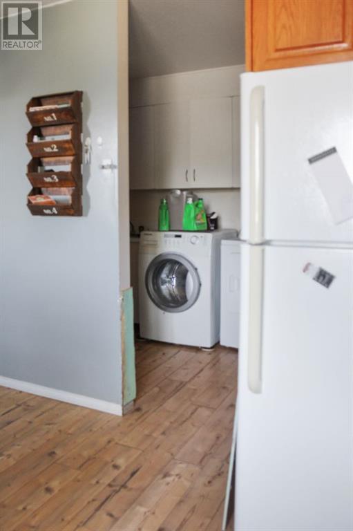 4840 48 Street Property Photo 9