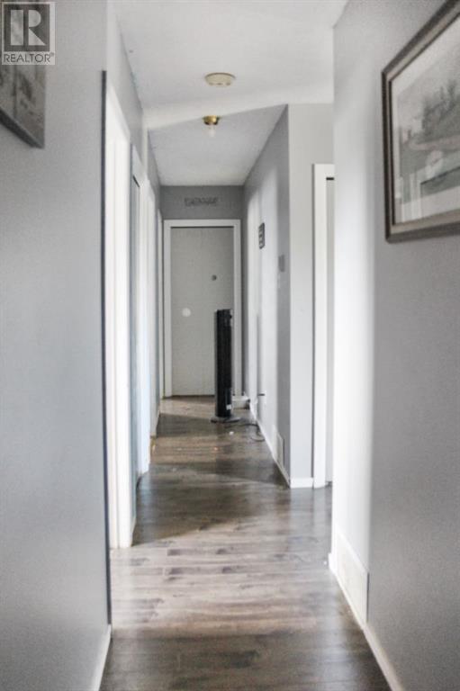 4840 48 Street Property Photo 15