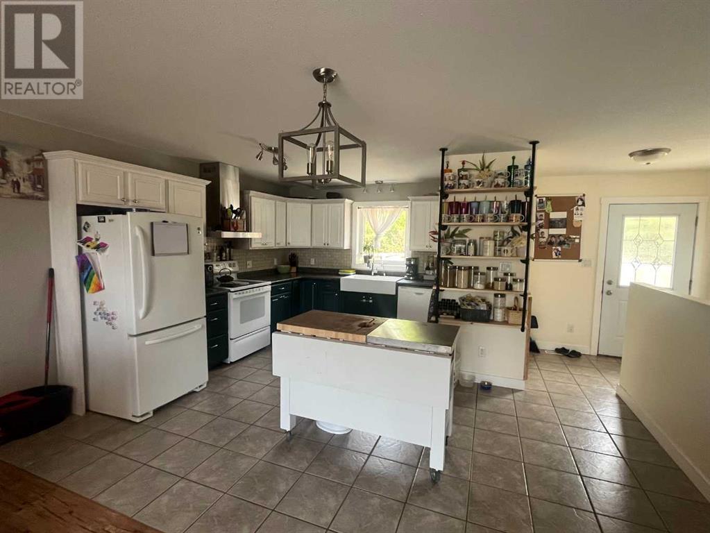 26 Hillmond Avenue Property Photo 4