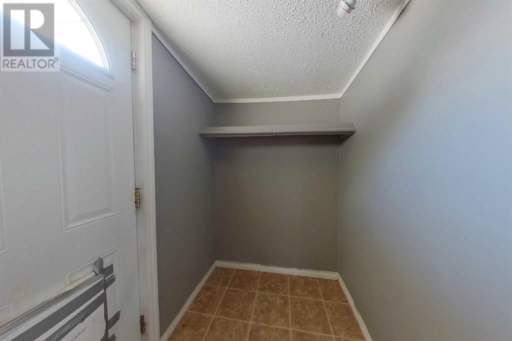 112 Caouette Crescent Property Photo 12