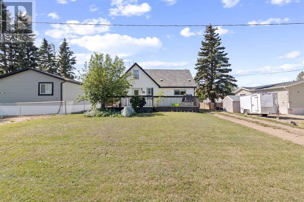 5016 50 Street Property Photo