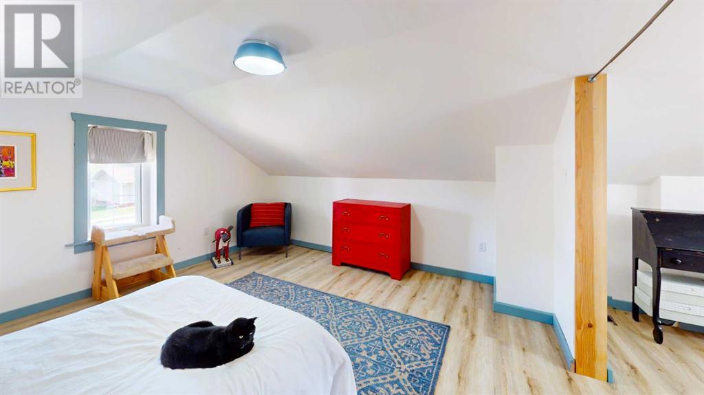 9714 100 Street Property Photo 22