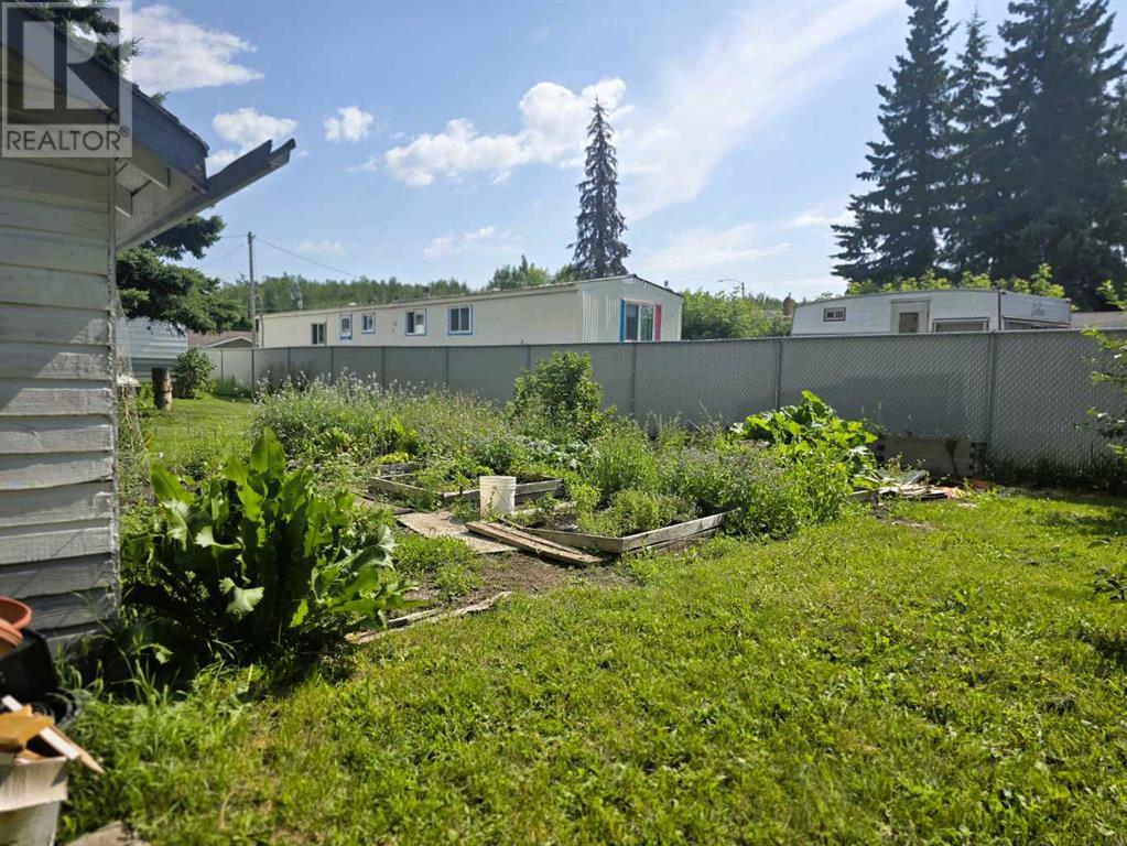 9714 100 Street Property Photo 30