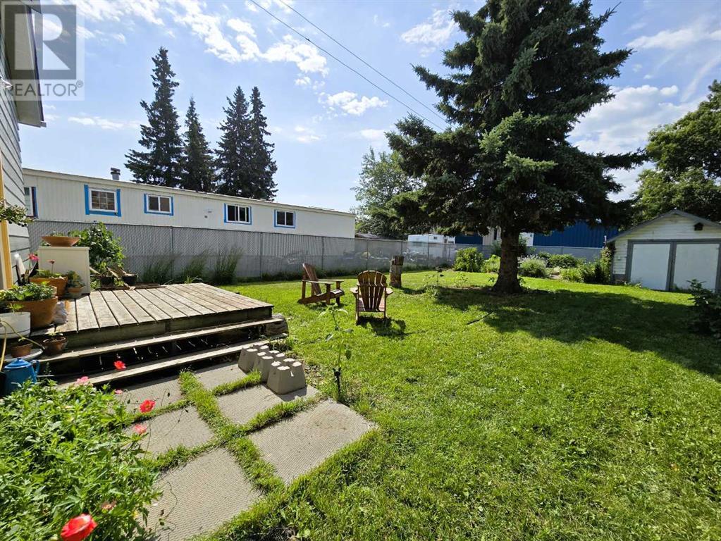 9714 100 Street Property Photo 34