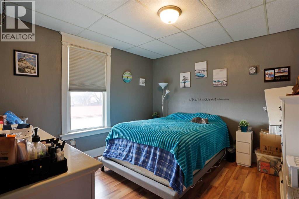221 Centre Street Property Photo 44