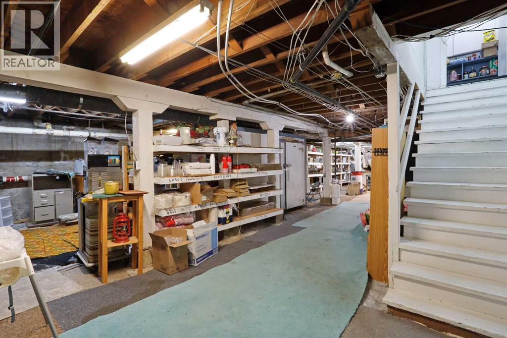 221 Centre Street Property Photo 45