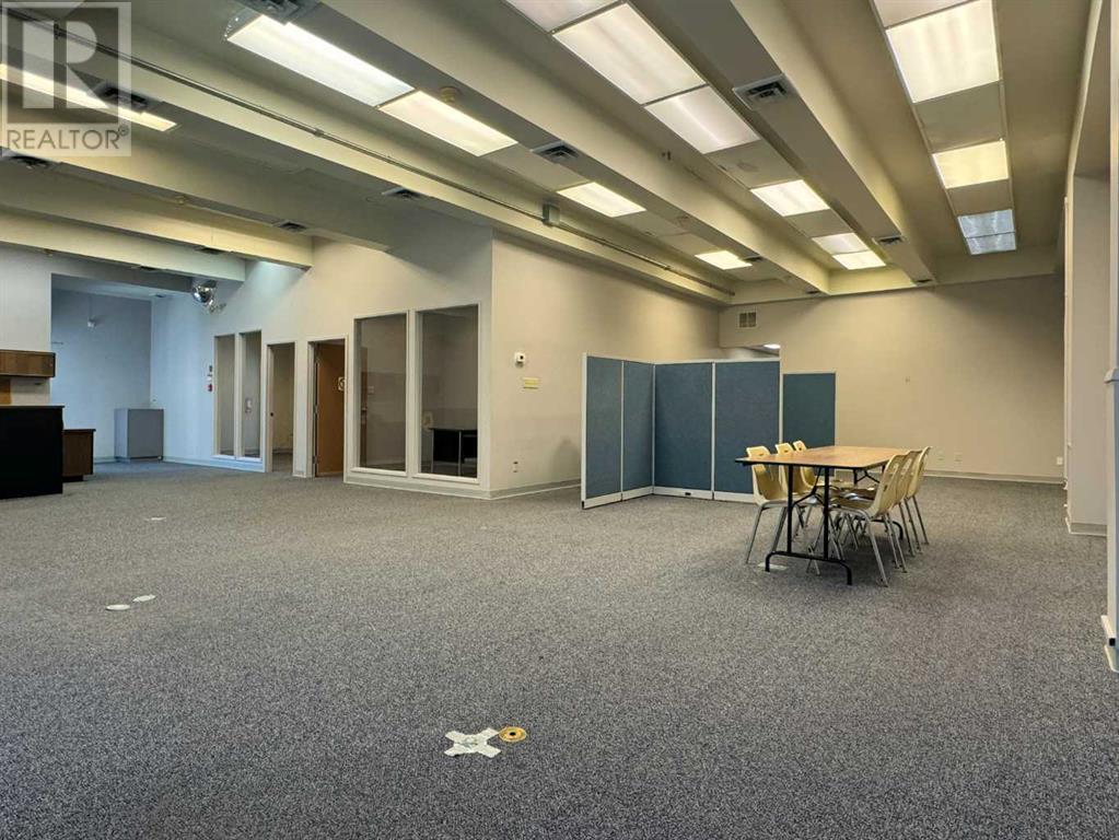 640 13 Street N Property Photo 12