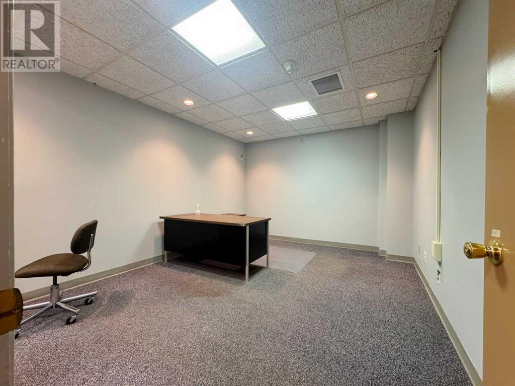 640 13 Street N Property Photo 16