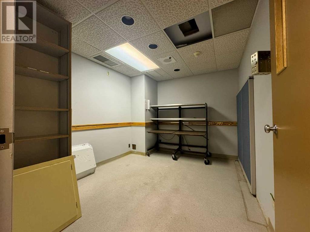 640 13 Street N Property Photo 24