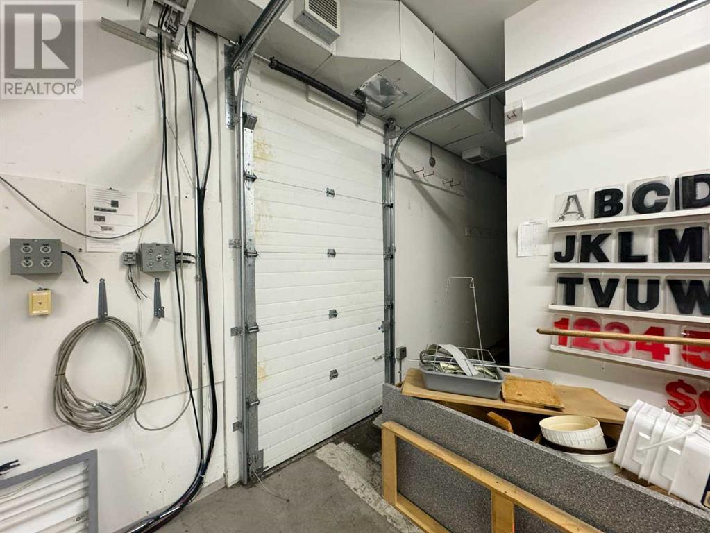 640 13 Street N Property Photo 29