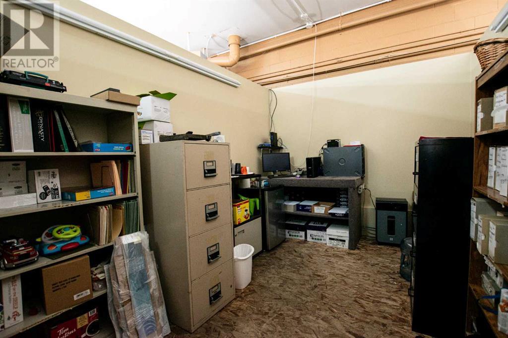 10012 100 Avenue Property Photo 9
