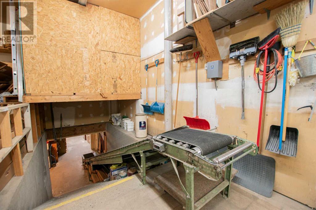 10012 100 Avenue Property Photo 13