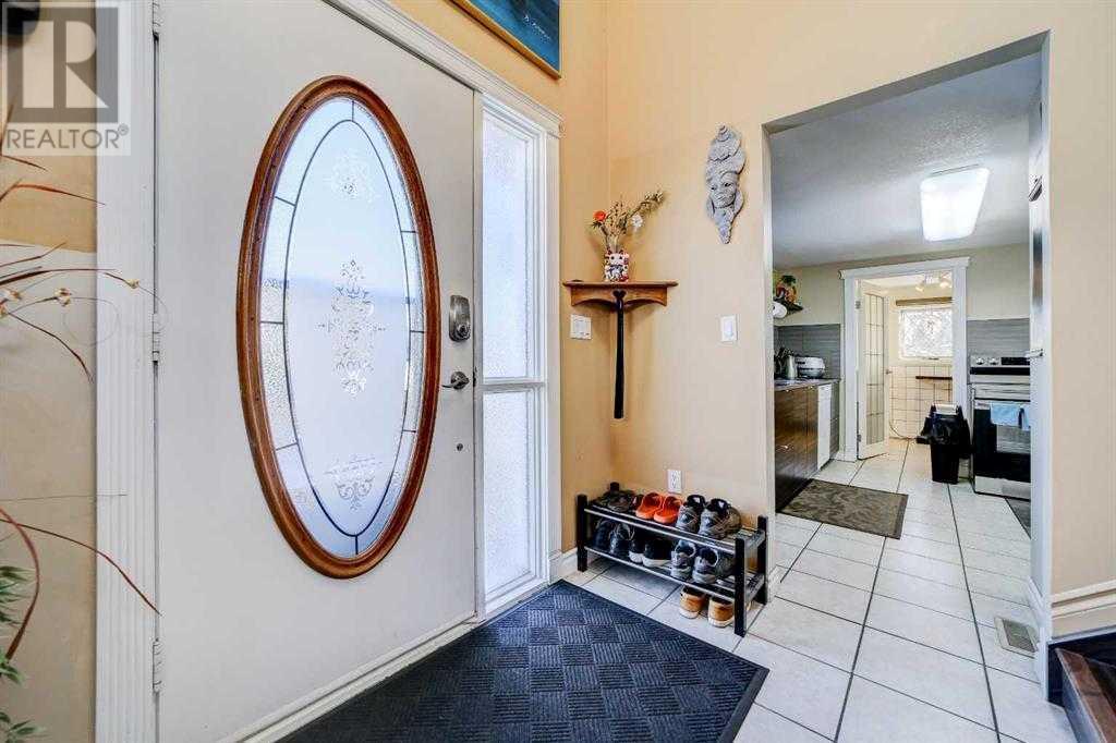 437 Main Street Property Photo 6