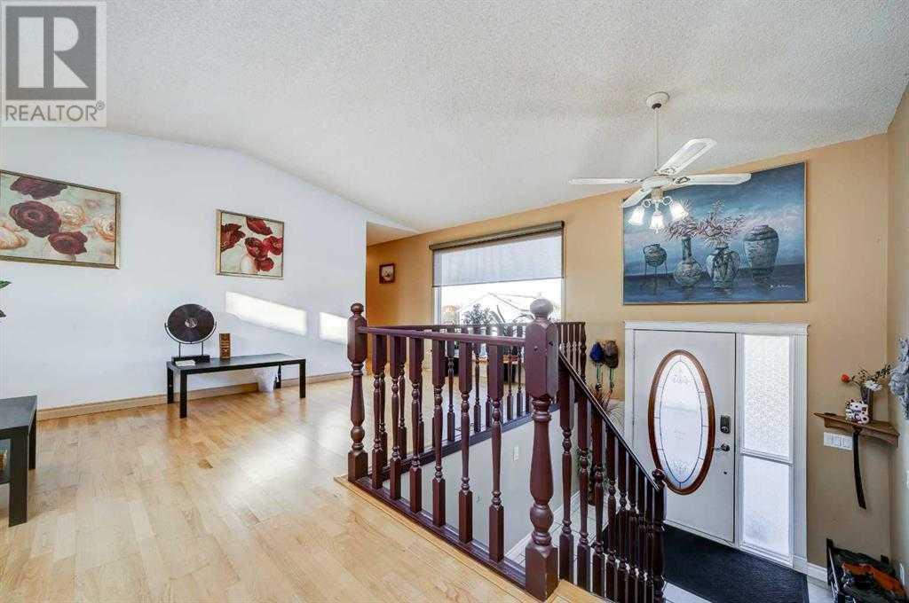 437 Main Street Property Photo 8