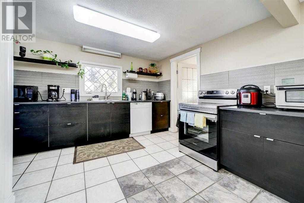 437 Main Street Property Photo 10