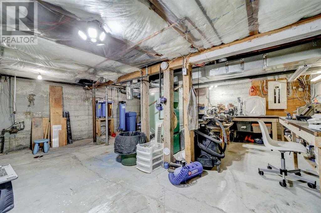 437 Main Street Property Photo 39
