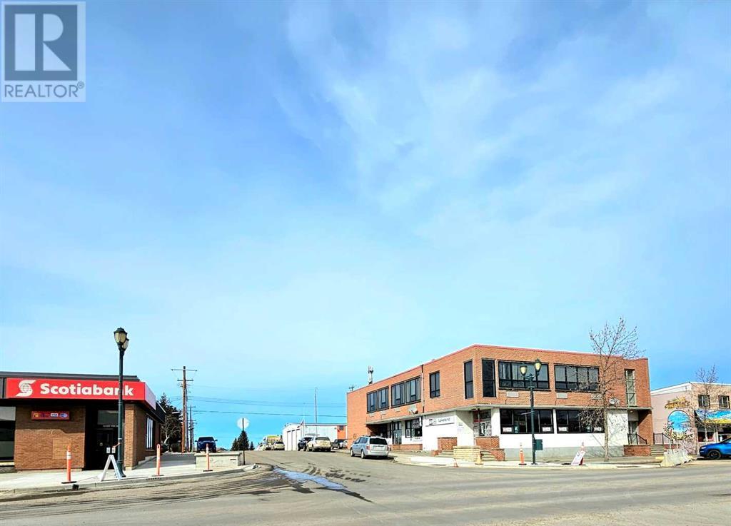 10140 101 Avenue Property Photo 1