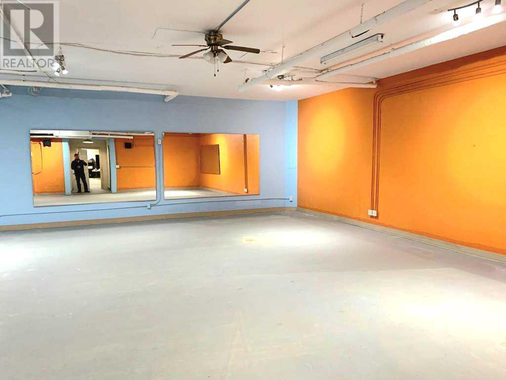 10140 101 Avenue Property Photo 22