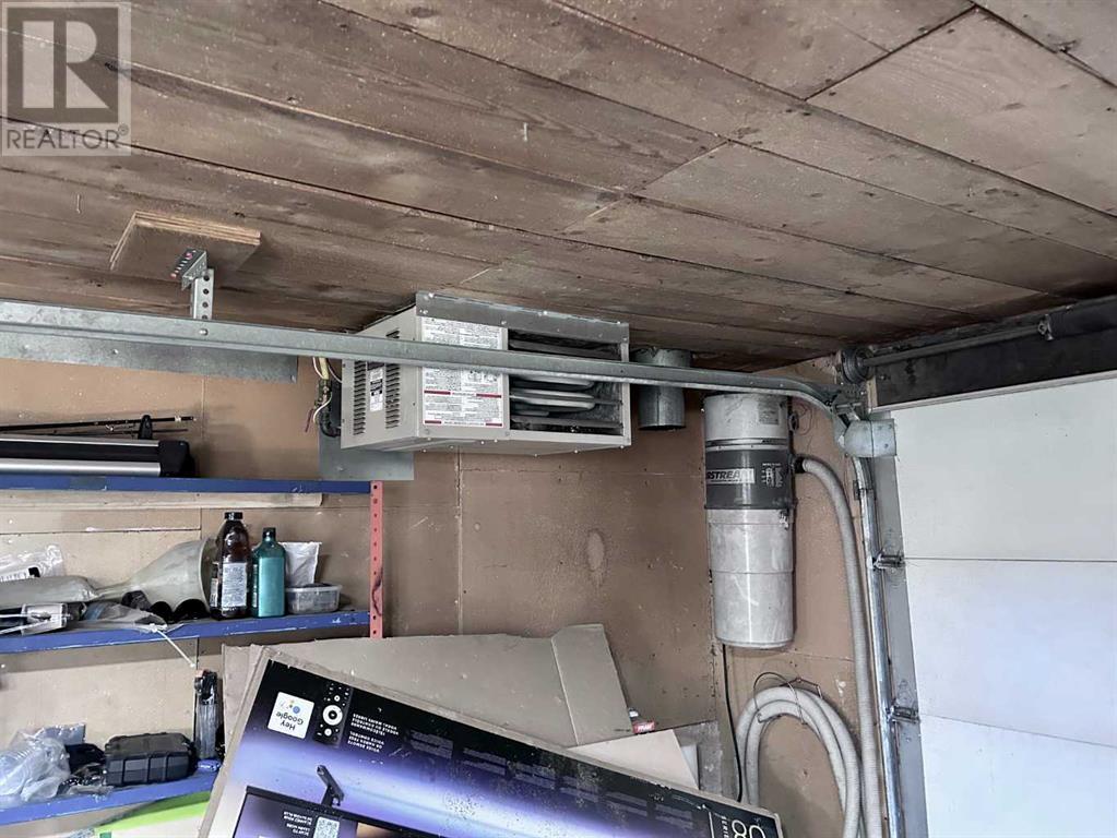 5132 48 Street Property Photo 30
