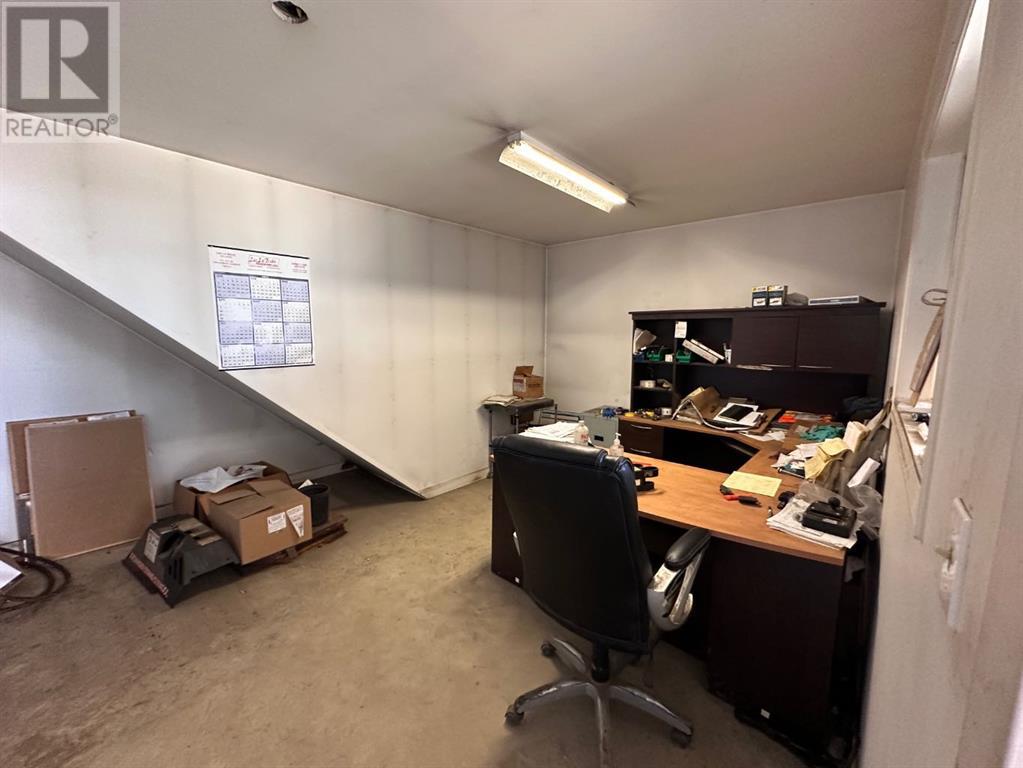 10 67054 Mission Road Property Photo 7