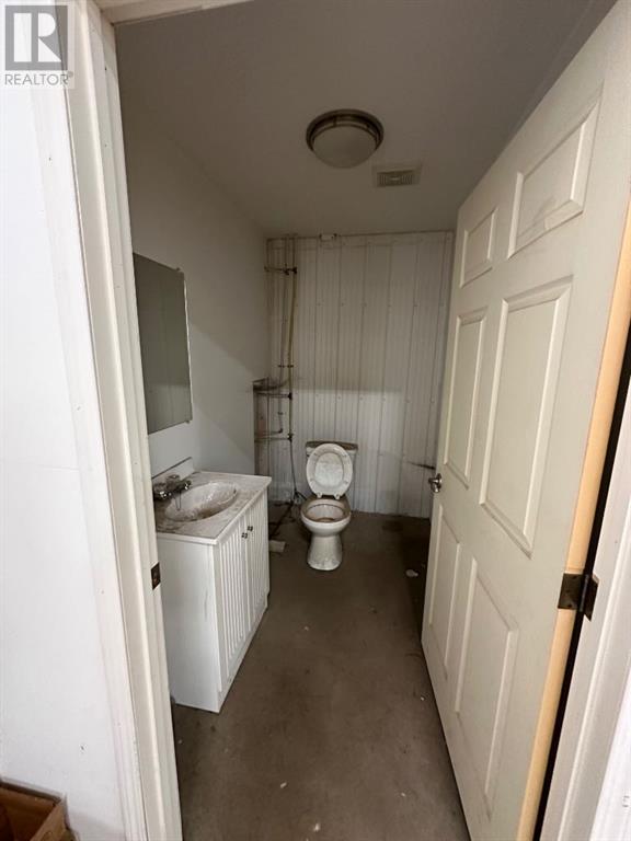 104 67048 Mission Road Property Photo 8
