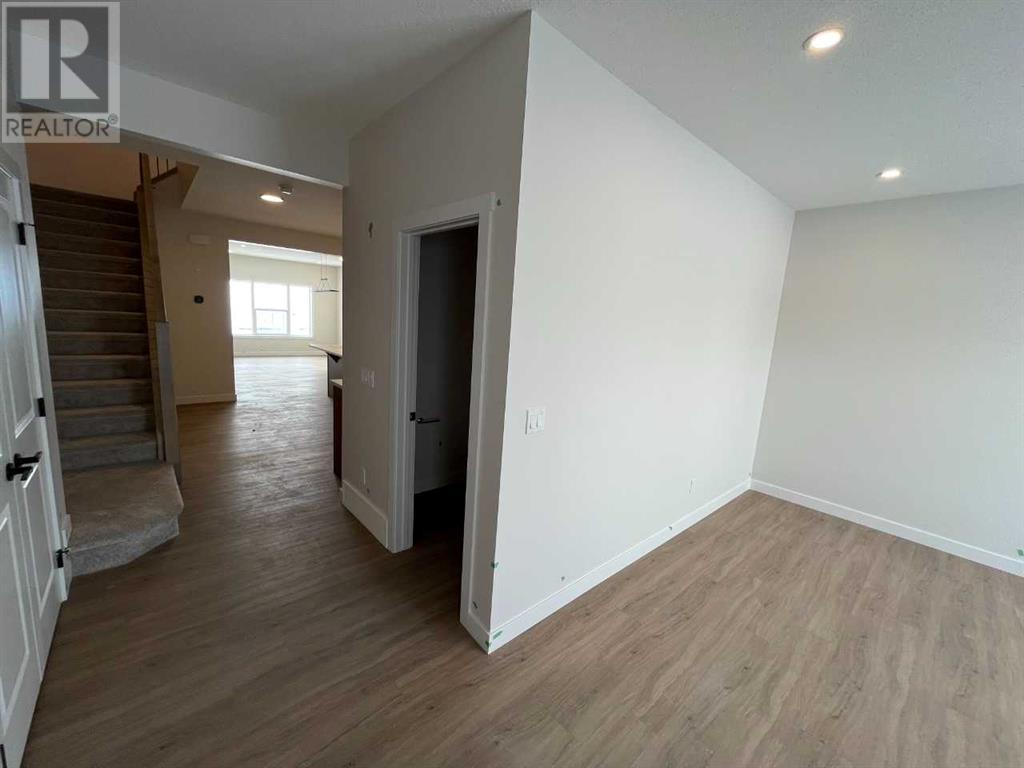 123 Lewiston Drive Ne Property Photo 3