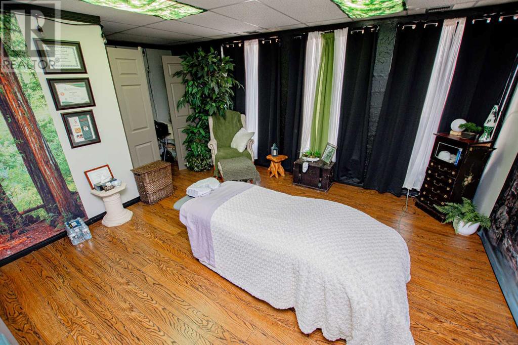 9813 116 Avenue Property Photo 7