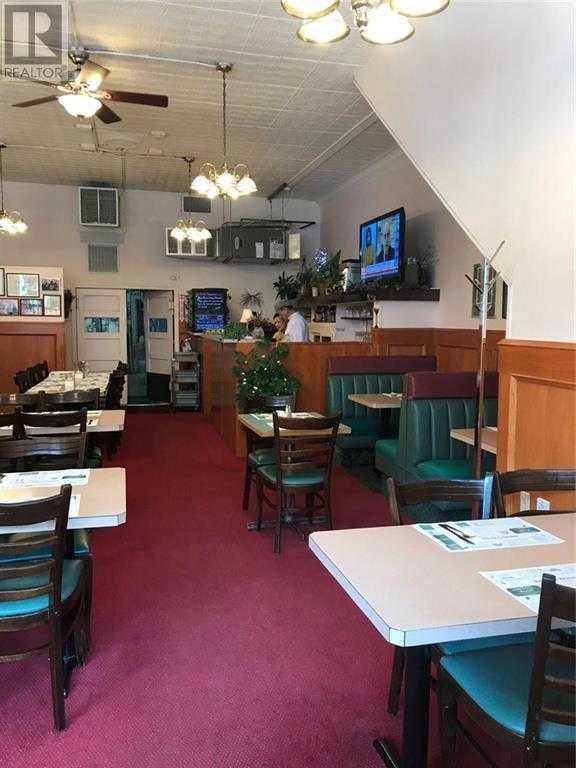 225, 24 Fort Macleod Street Property Photo