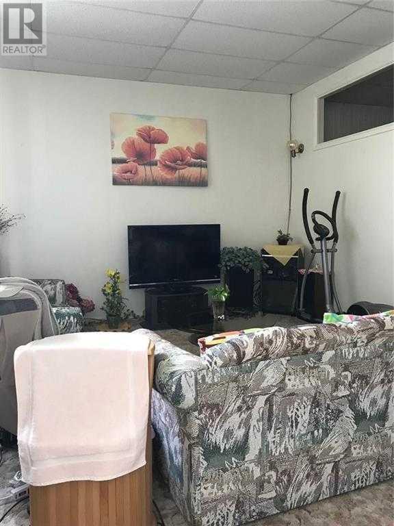 225, 24 Fort Macleod Street Property Photo 17