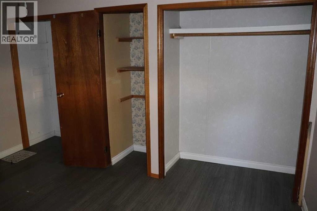 5021 6 Avenue Property Photo 18