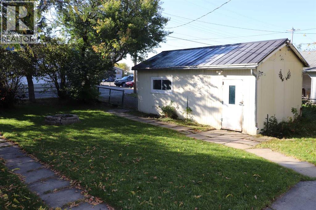 5021 6 Avenue Property Photo 24