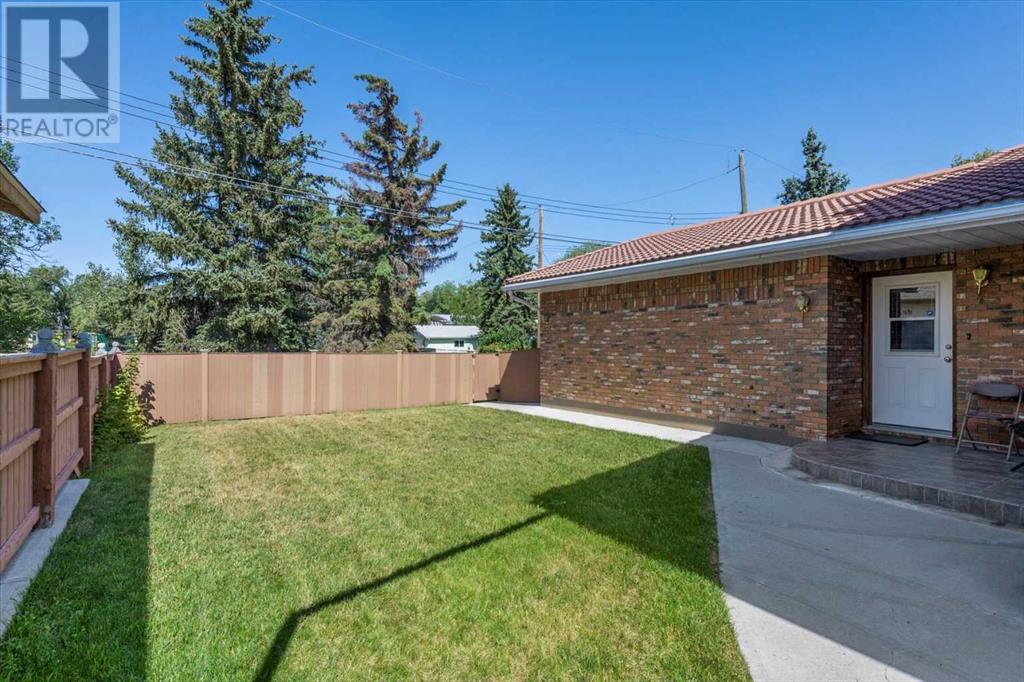 1612 48 Avenue Sw Property Photo 41