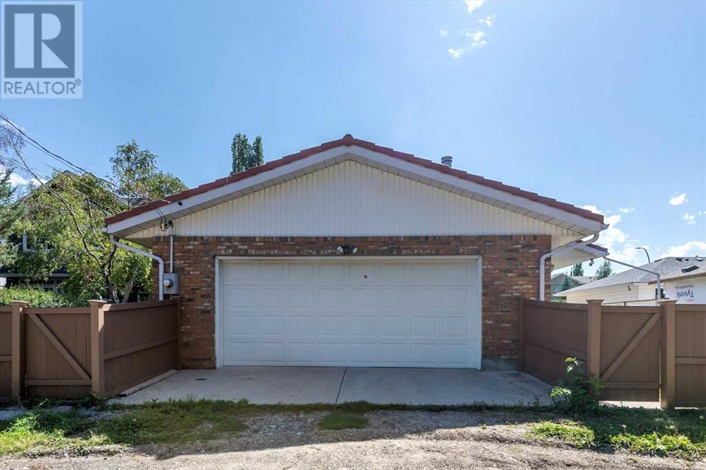 1612 48 Avenue Sw Property Photo 44