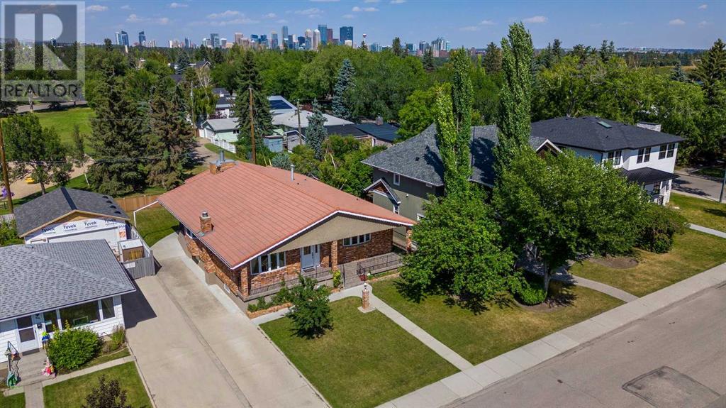 1612 48 Avenue Sw Property Photo 45