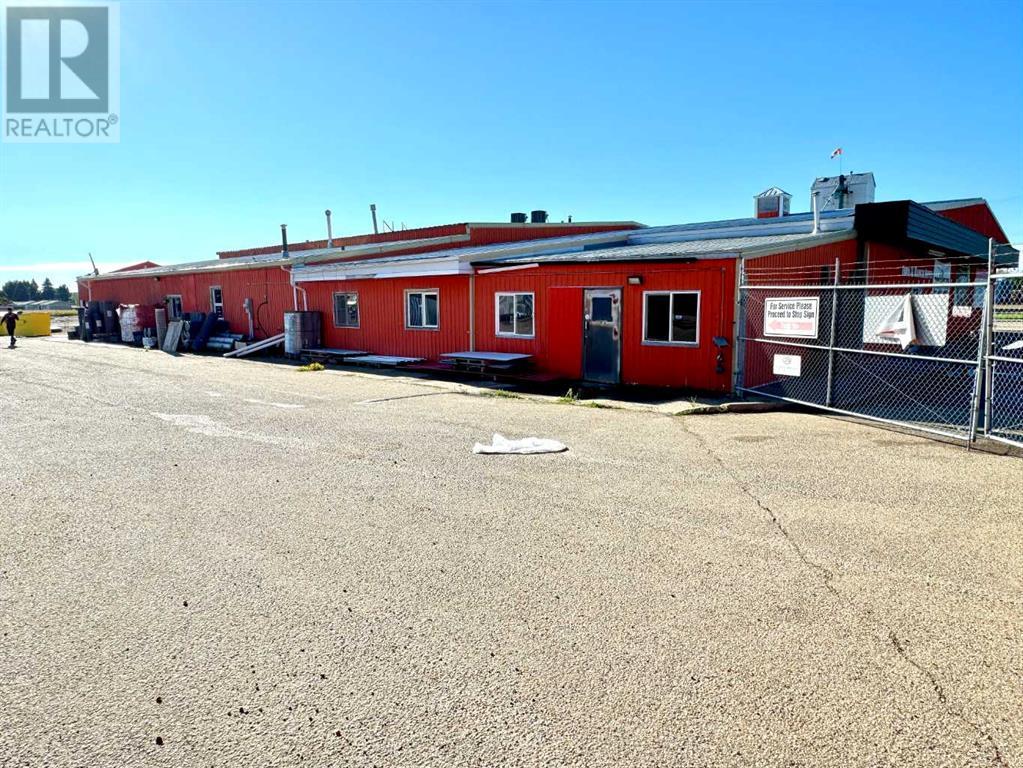 6103 54 Street Property Photo 13
