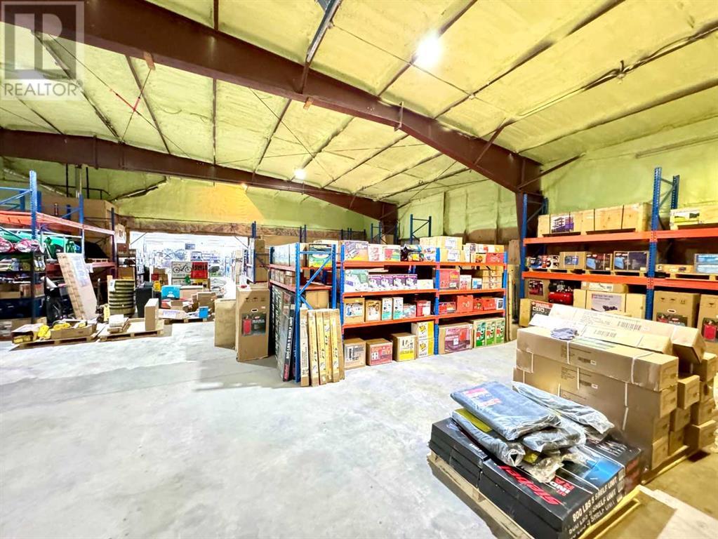 6103 54 Street Property Photo 34