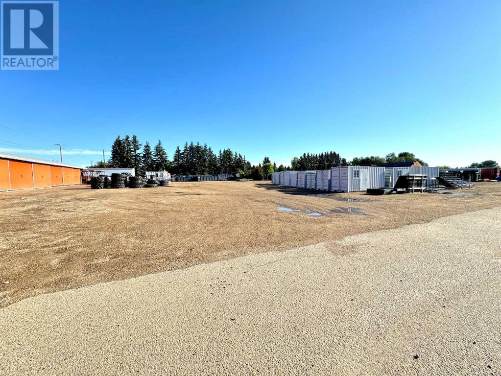6103 54 Street Property Photo 40