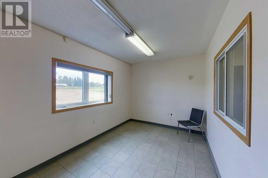 7323 1a Avenue Property Photo 18