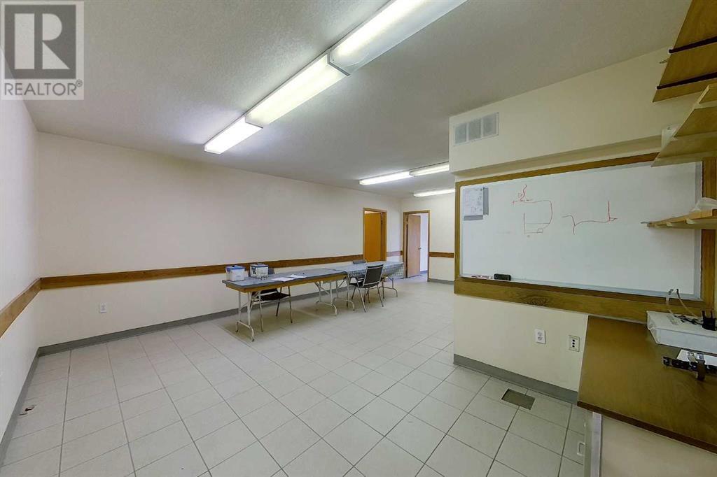 7323 1a Avenue Property Photo 20