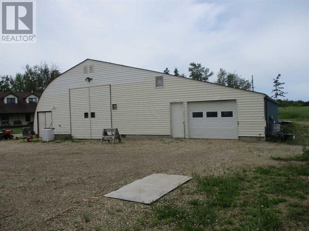 832068 Rge Rd 233 Property Photo 4