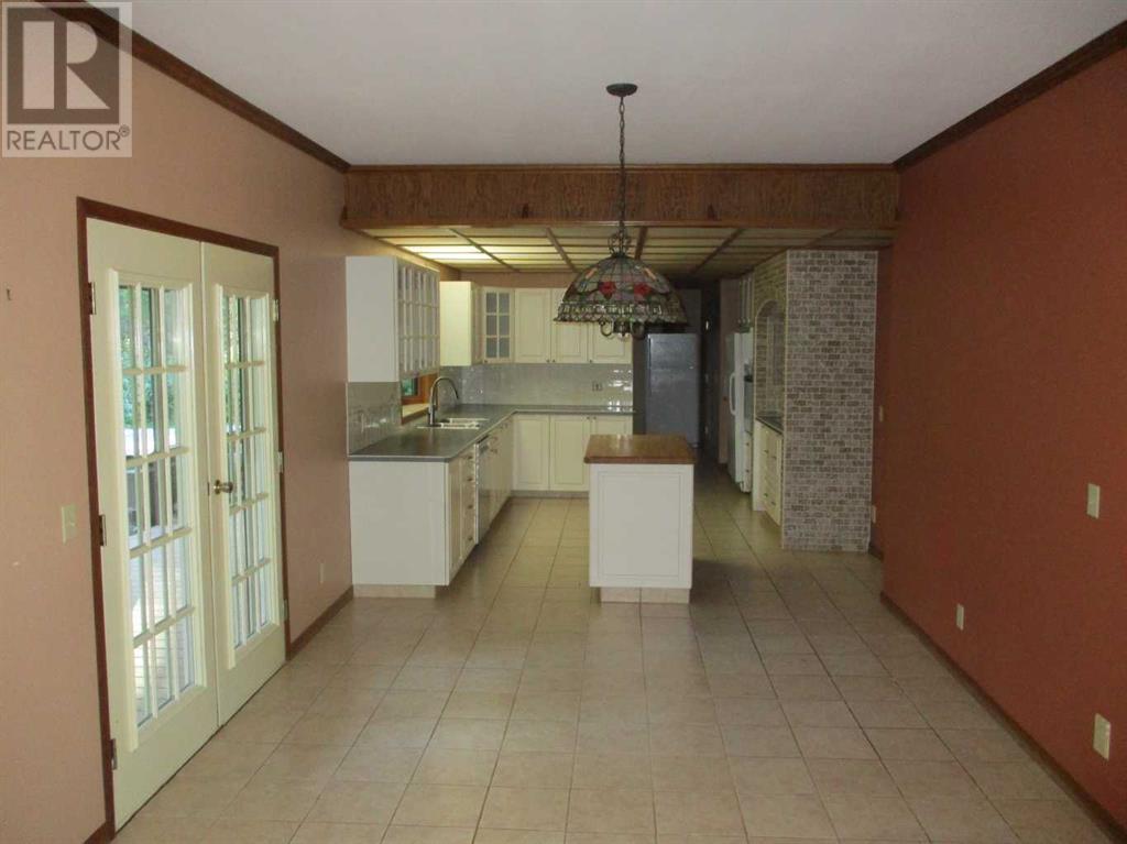 832068 Rge Rd 233 Property Photo 14