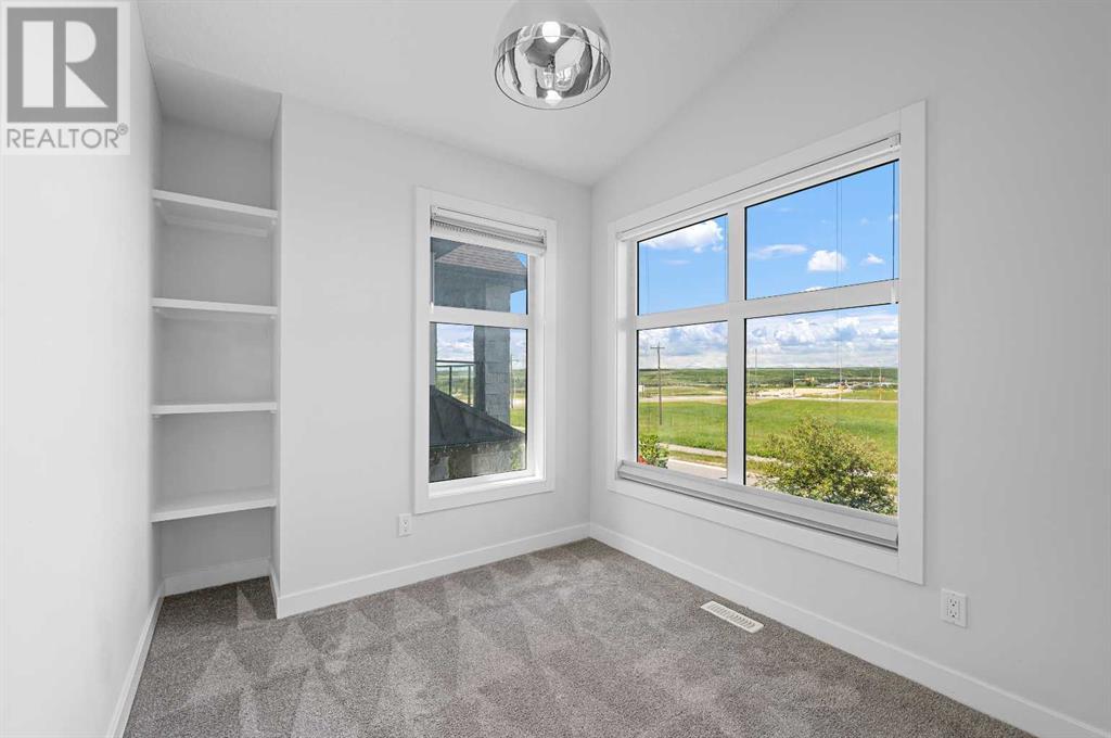 5604 37 Street Sw Property Photo 22