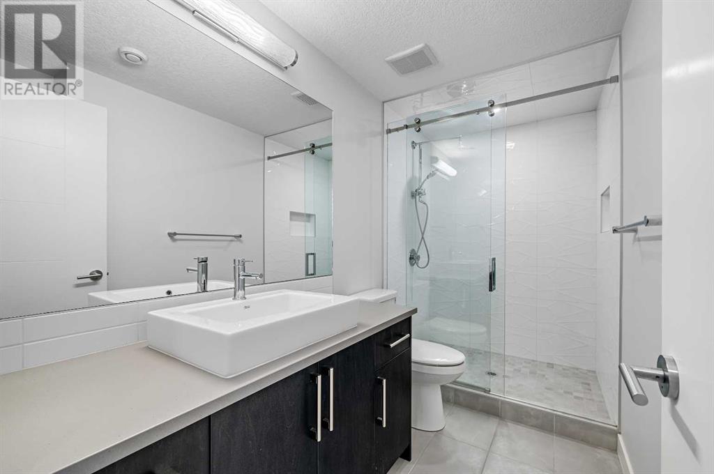 5604 37 Street Sw Property Photo 37