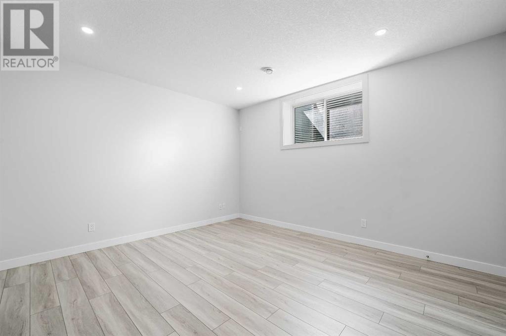 5604 37 Street Sw Property Photo 38