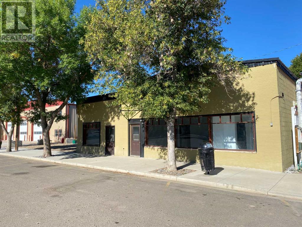 165 Centre Street Property Photo 1