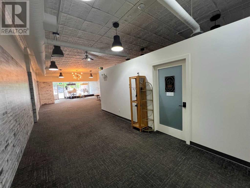 338 Centre Street Property Photo 4