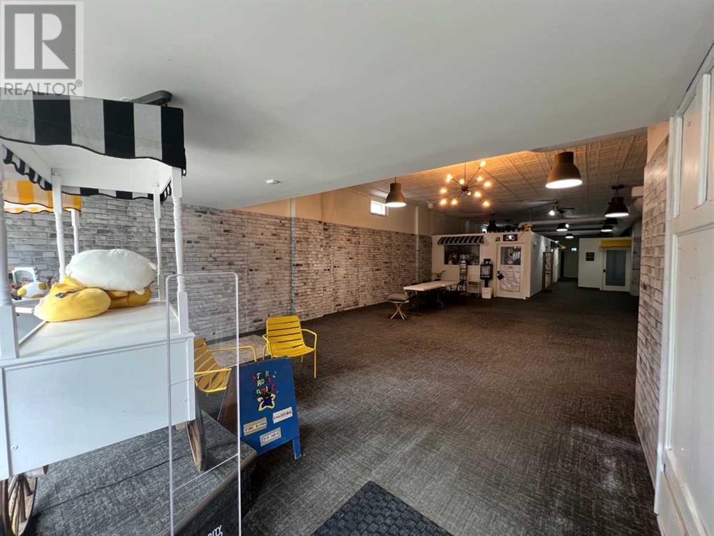 338 Centre Street Property Photo 10