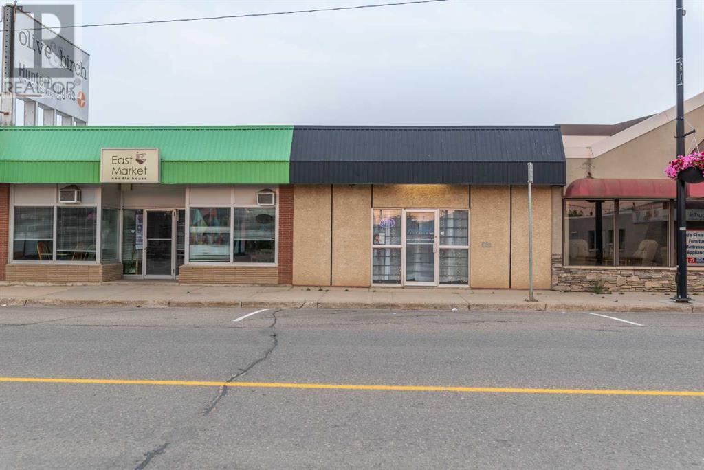 4809 And 4811 49 Avenue Property Photo 5